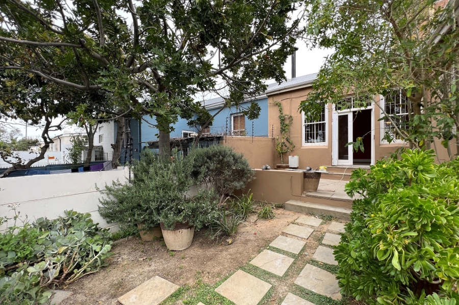 To Let 3 Bedroom Property for Rent in Observatory Western Cape